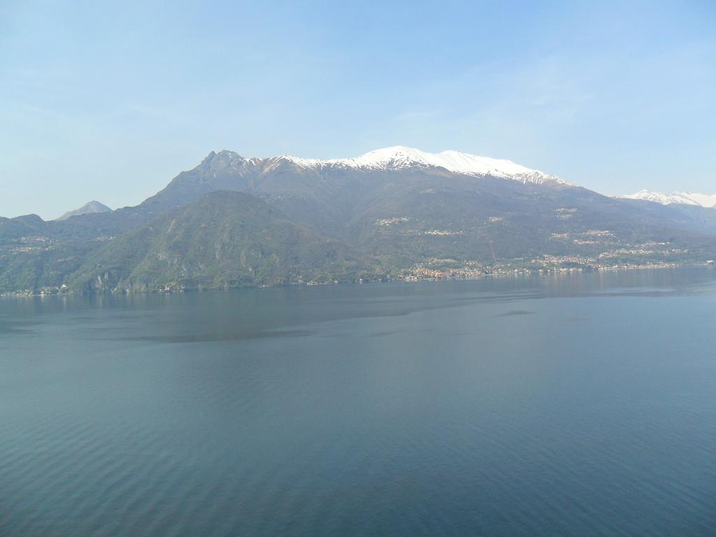 Exclusive Villa Crotto Lake View Варенна Номер фото